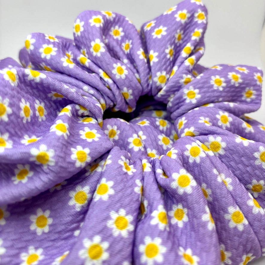 Purple Daisy Spring Bullet Scrunchie