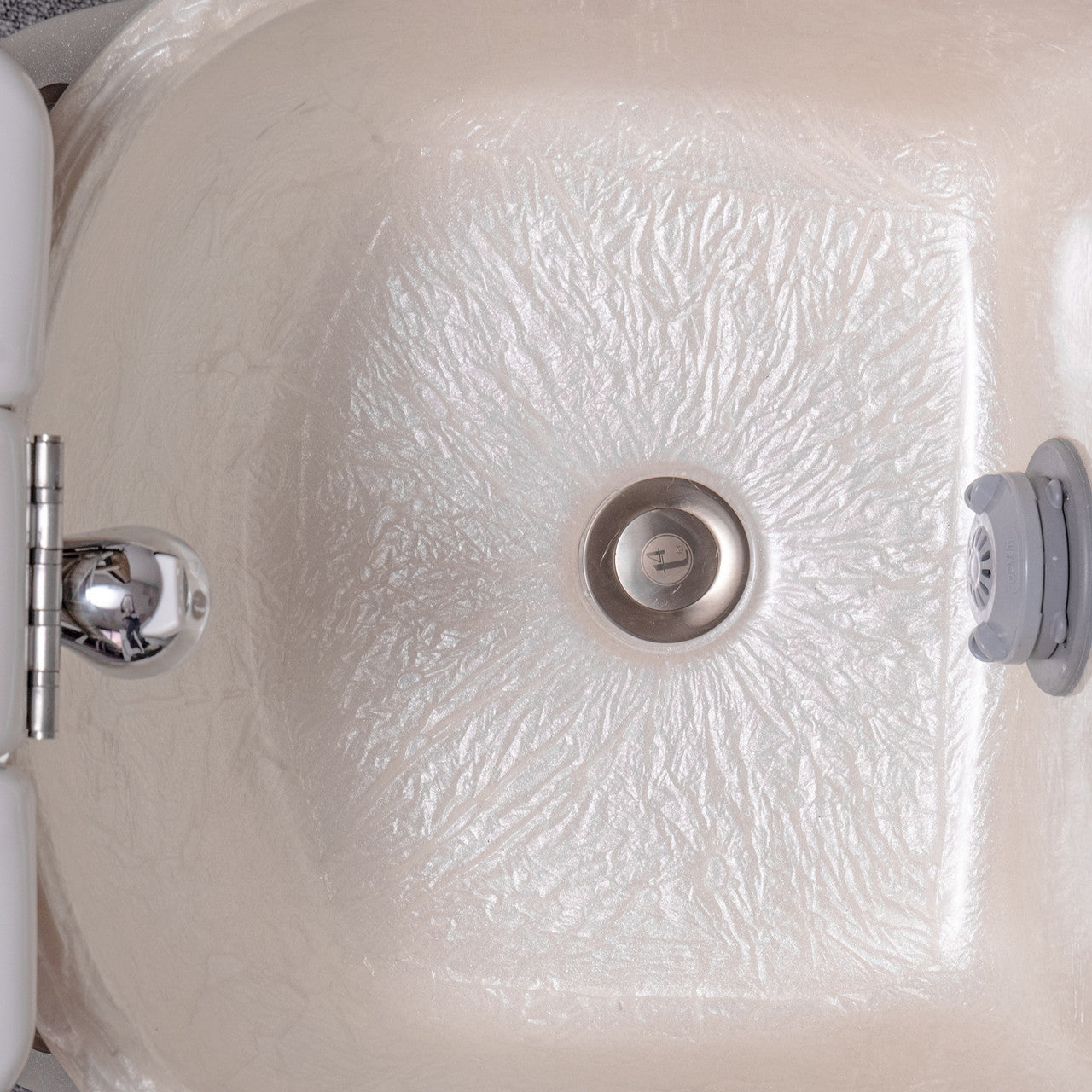IGLOW PEDICURE SPA WITH FX CHAIR TOP