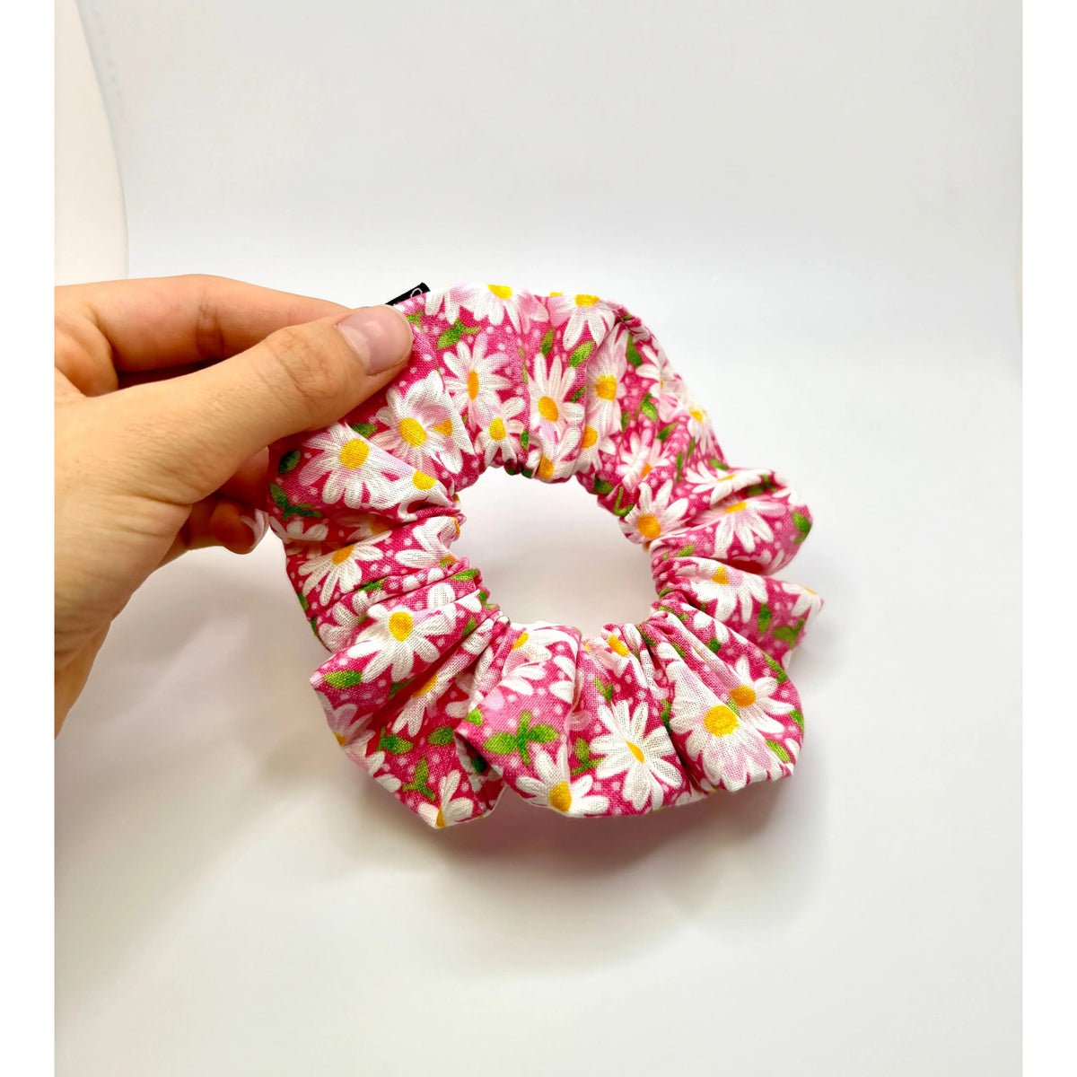 Mini Pink Daisy Summer Scrunchie