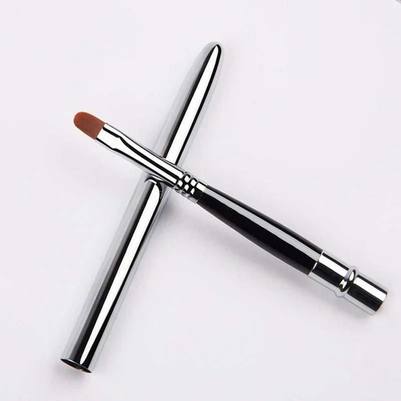 Portable Silver Lips Makeup Brush Pen Metal Handle Cosmetic Lipgloss Lipstick Lip Gloss Brush With Protect Cap Makeup Brushes