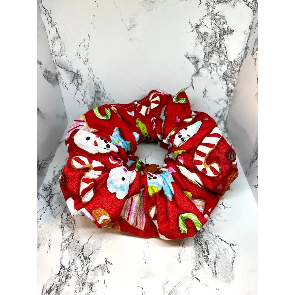Red Christmas Cookies Scrunch