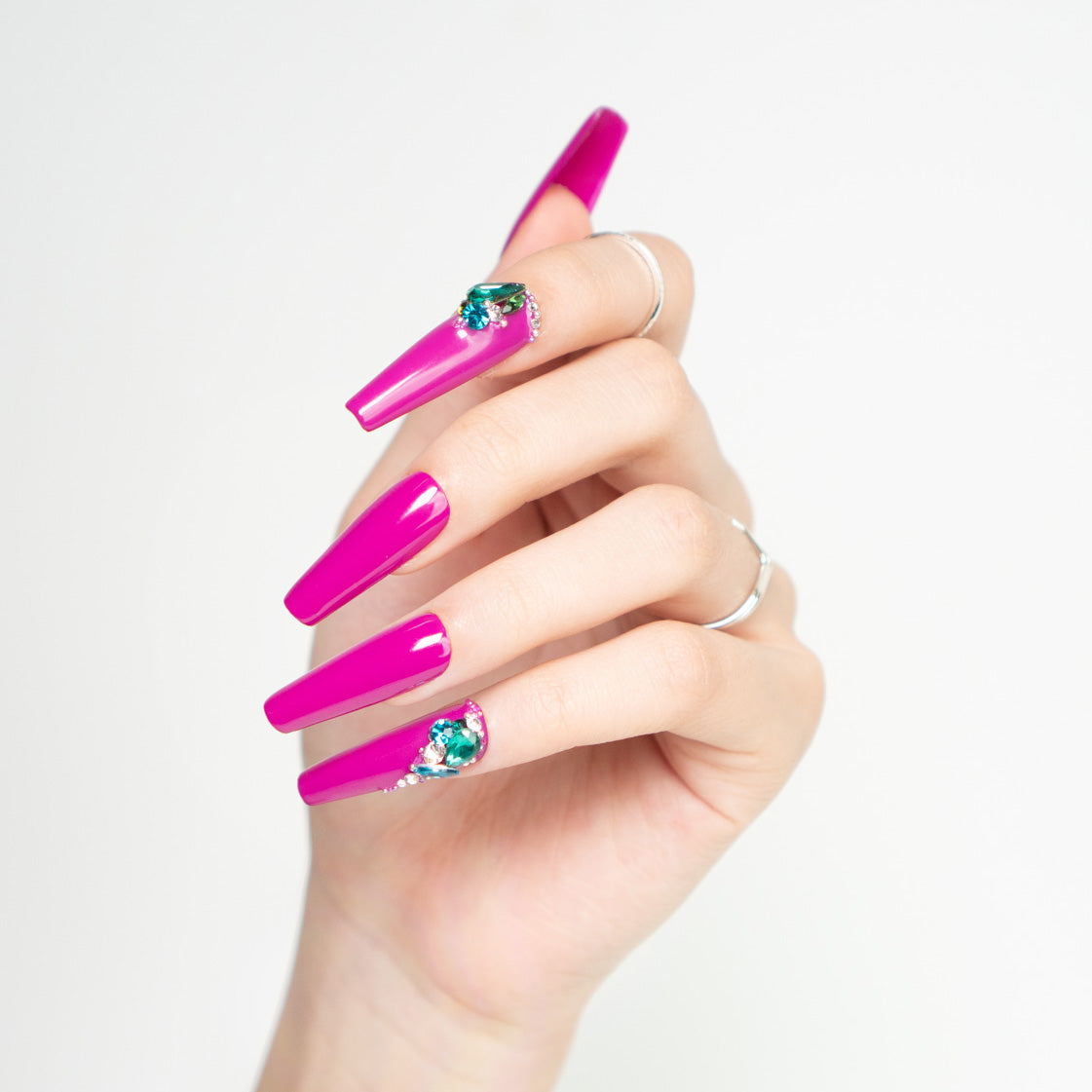 PMS#279 FUCHSIA FREEZE