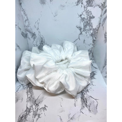 White Knit Scrunchie