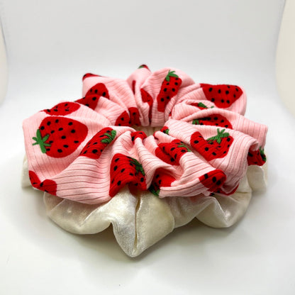 Strawberry & Ivory Scrunchie Set