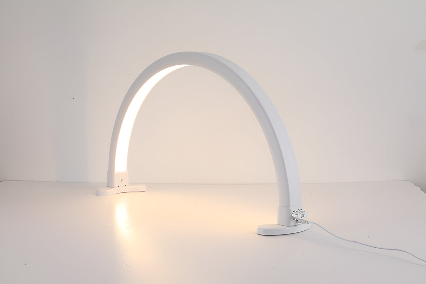 WHITE LED HALF MOON LIGHT