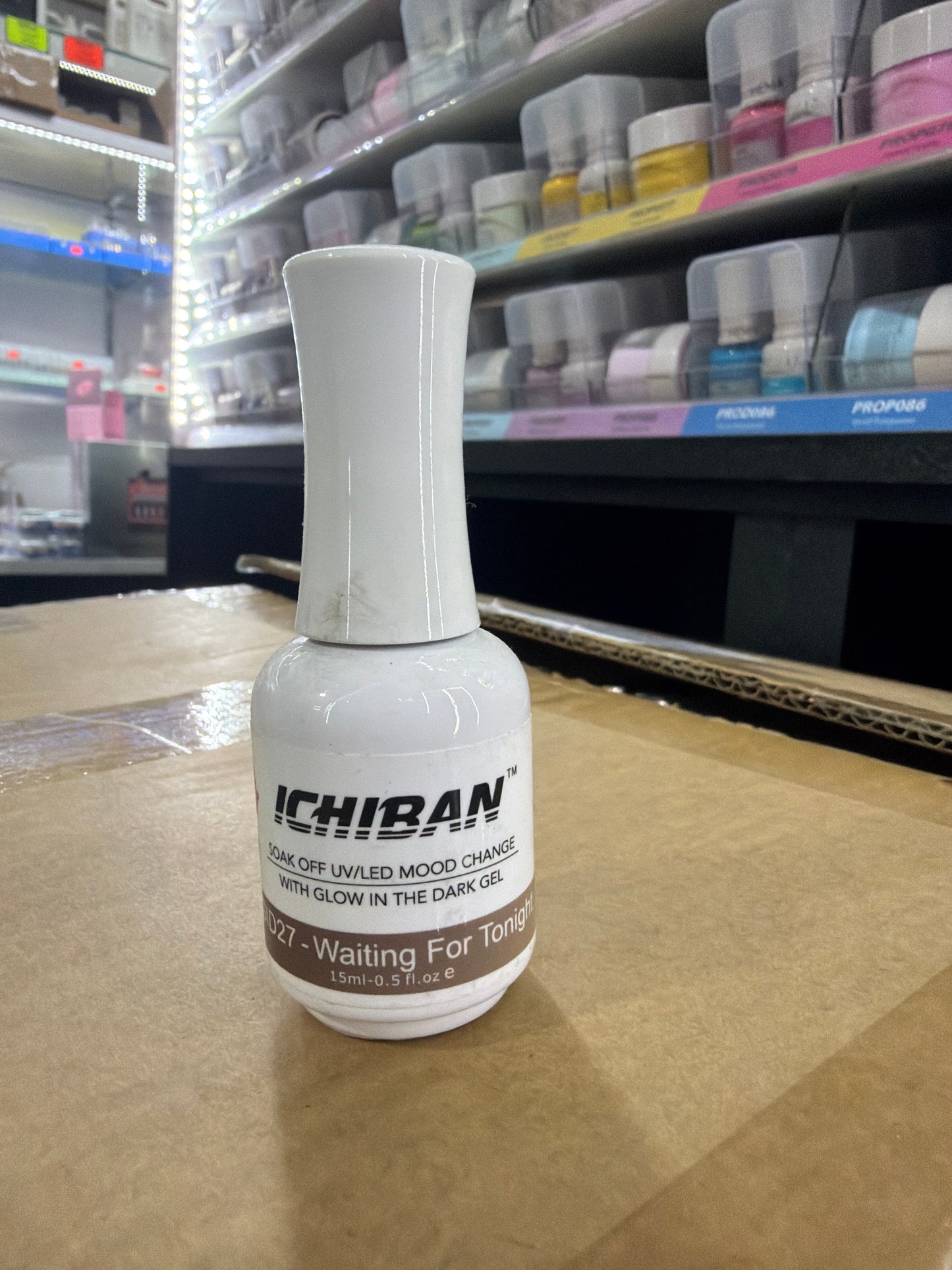 ICHIBAN MOOD CHANGE WITH GLOW IN THE DARK GEL - GID27