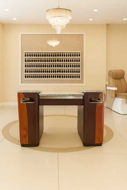 BW MANICURE TABLE NO.2