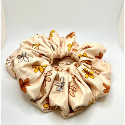 Retro Flower Summer Ribbed Scrunchie