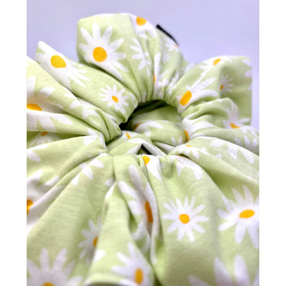 Green Daisy Summer Scrunchie