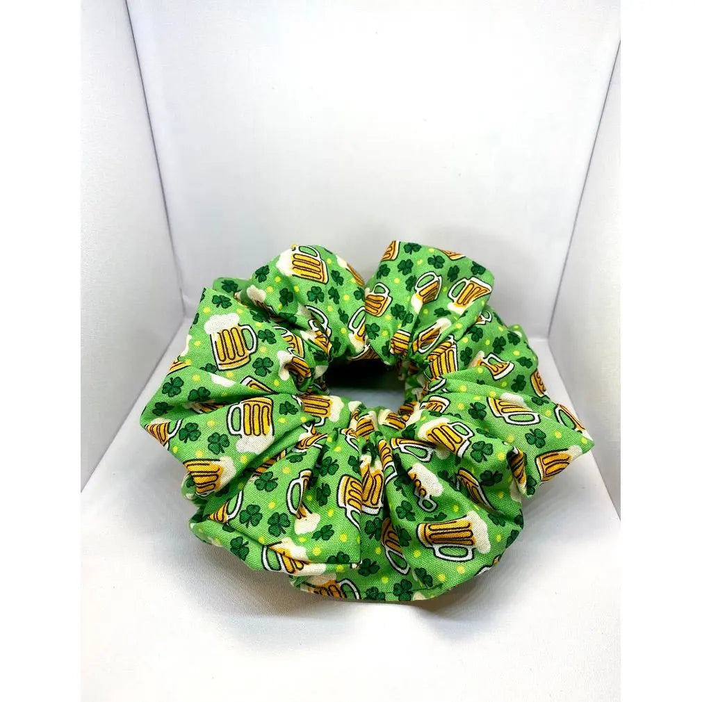 Beer and Shamrocks St Patrick's Scrunchie