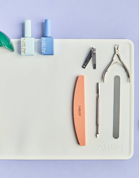 Attain Cosmetics Workspace Mat - White