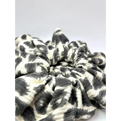 Grey Cheetah Ribbed Scrunchie