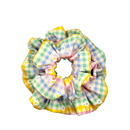 Spring Gingham Flower Mommy & Me Scrunchie Set