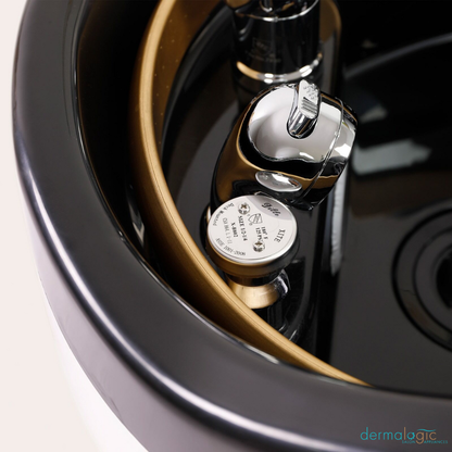 AKIRA HEAD SPA & MASSAGE TREATMENT BED XF501