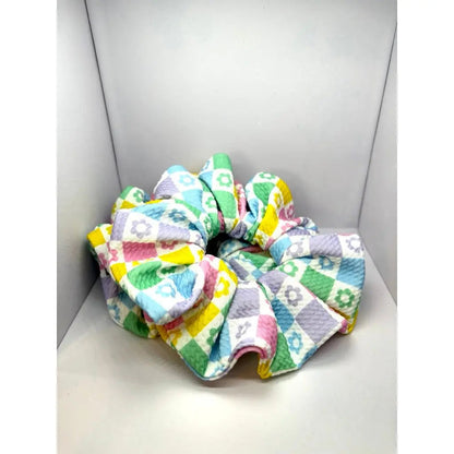 Floral Checkered Spring Bullet Scrunchie