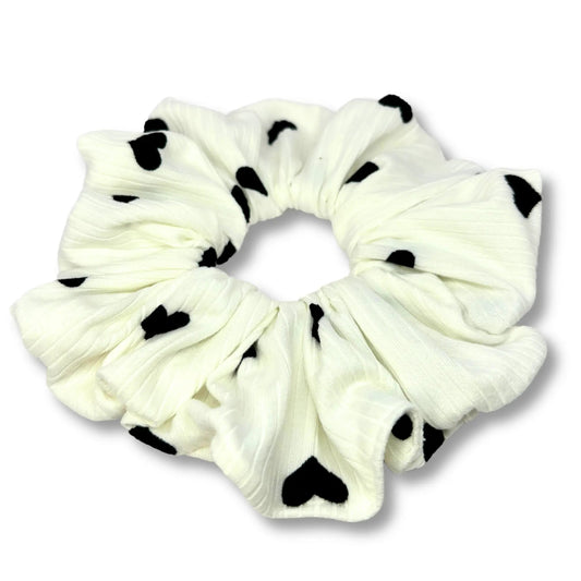 White Heart Ribbed Scrunchie