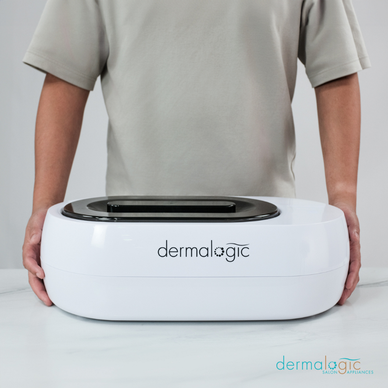 DERMALOGIC DIGITAL PARAFFIN WAX WARMER