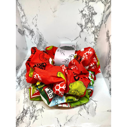 Green and Red Grinch Christmas Set Scrunchie