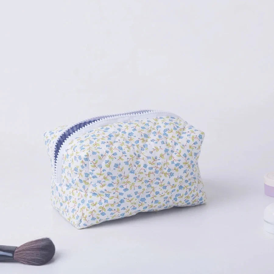 Storage Organizer Floral Puffy Quilted Makeup Bag Flower Printed Cosmetic Pouch Large Travel Cosmetic Bag Makeup Accessory