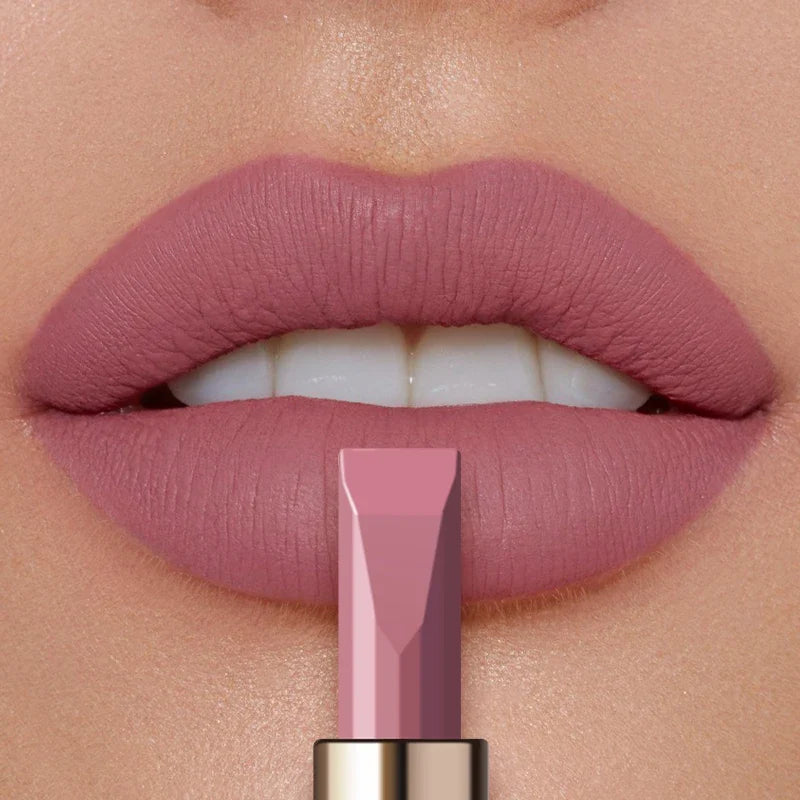 Velvet Smooth Matte Lipsticks, Waterproof Non-stick Cup Lasting Make-up Moisturizing Solid Lipstick