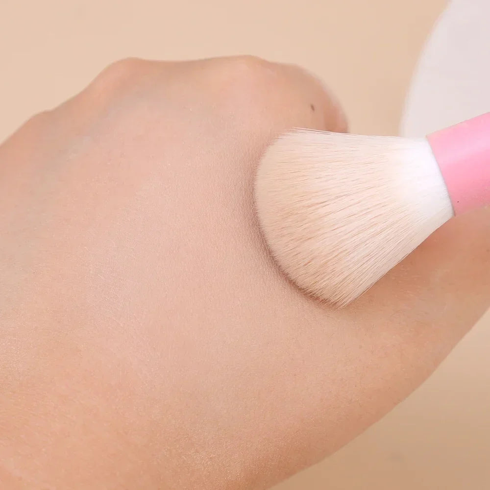 Matte Loose Powder Waterproof Oil-control Translucent Brightening Face Full Coverage Face Makeup Setting Finish Powder Cosmetics