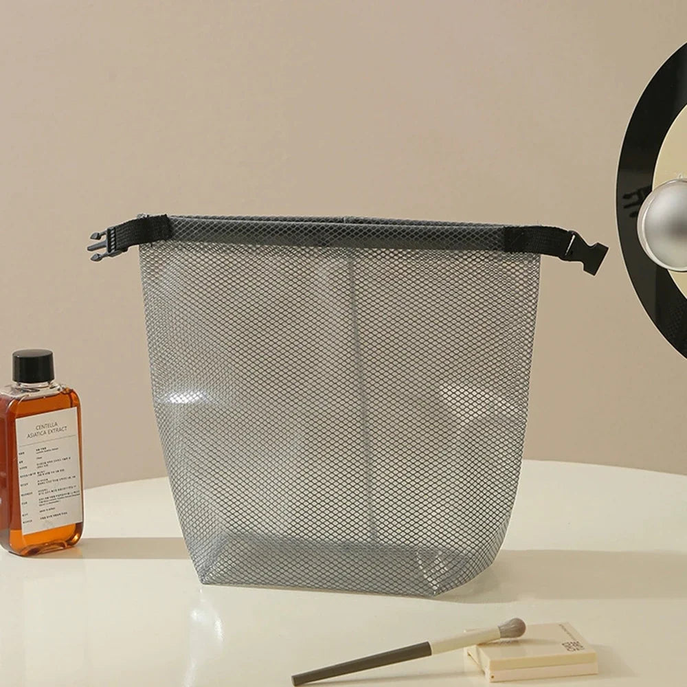 1PC/2PCS Travel Makeup Storage Bag - Large Capacity, Waterproof, Hand-Held, Suitable For Outdoor Swimming And Carrying.