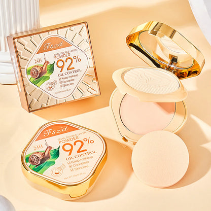 Snail Water Transparent Double Layer Powder Lightweight Without Caking Both Setting and Touch-Up Makeup