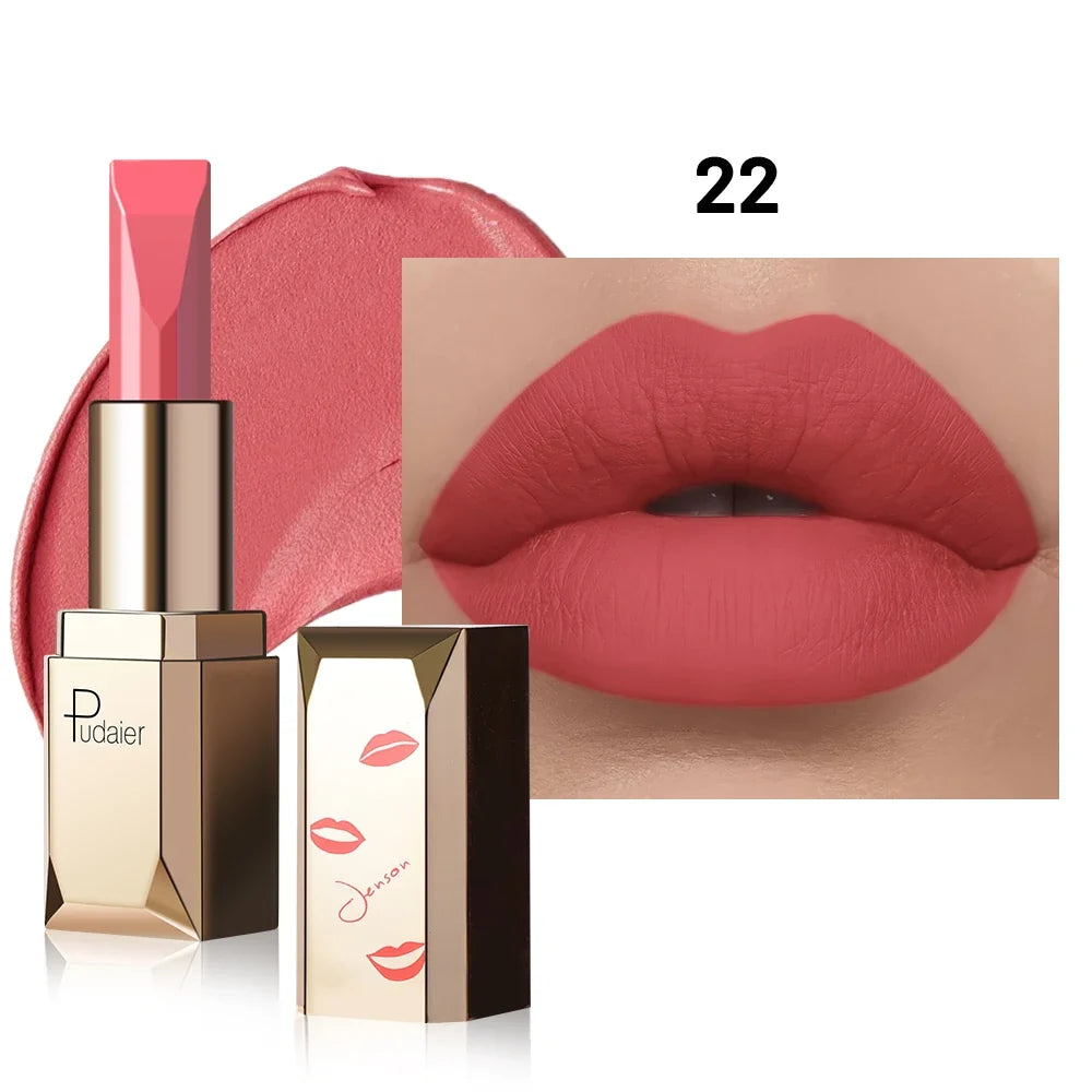 Matte velvet matte lipstick - smooth and light. High pigment, long-term wear, non-drying formula. Long-lasting stain resistance,