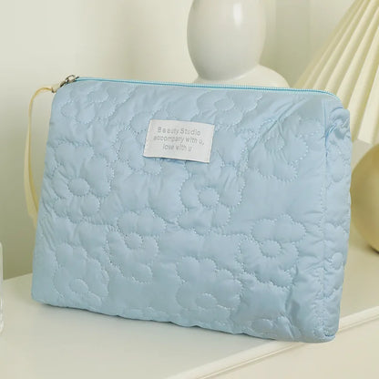Embroidery Large-Capacity Cosmetic Bag Waterproof Portable Storage Bag Travel Makeup Pouch