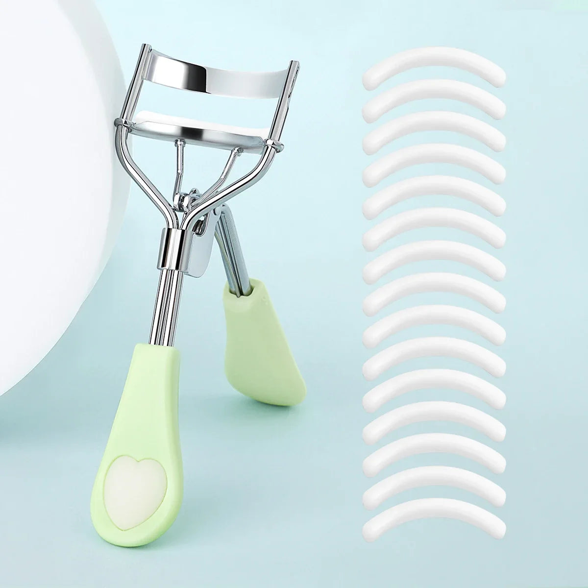 Portable Eyelash Curler with 15 Silicone Pads and Stainless Steel Eyelash Curler, Used for Eyelash Extension and Curling Tools