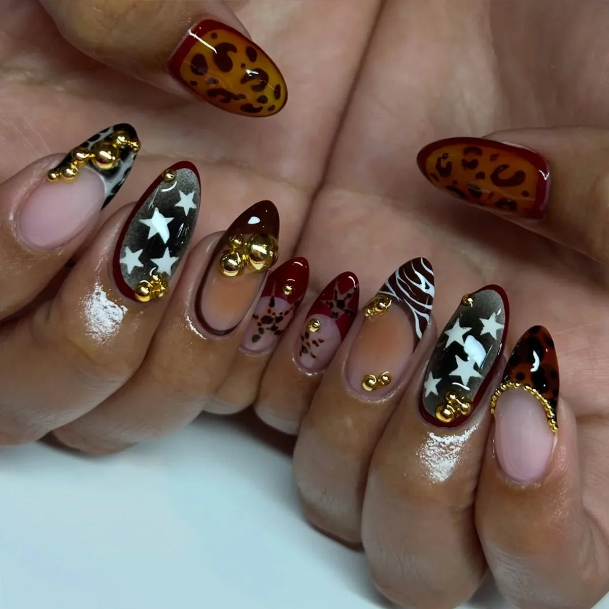 24PCS Wine Red Almond Press on Nails Cartoon Rabbit Bowknot with Plaid Pearl Designs French Fake Nails for Girls Detachable Nail