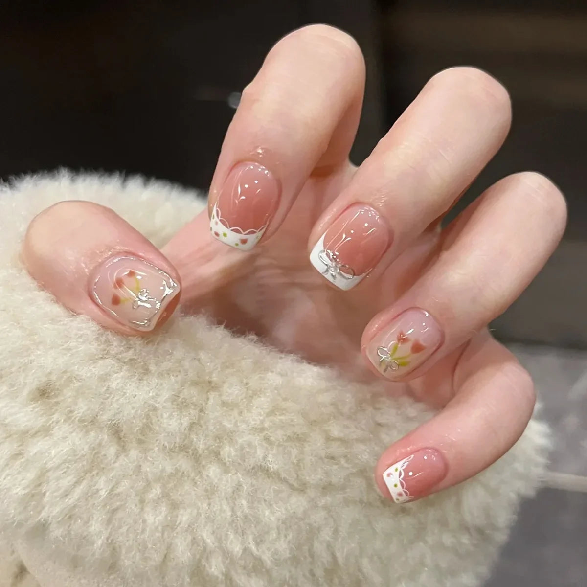 24Pcs Pink Cat Blue Love Cute Short Ballet Press on False Nails Sweet French Cat Eye Bow Star Designs Style Detachable Nails Set