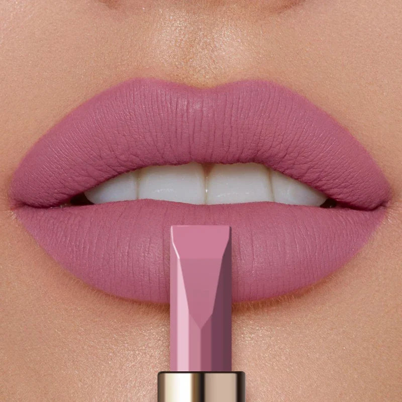 Velvet Smooth Matte Lipsticks, Waterproof Non-stick Cup Lasting Make-up Moisturizing Solid Lipstick