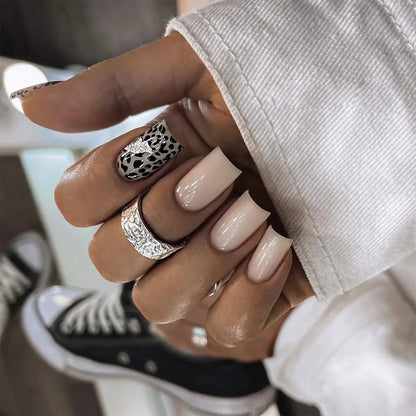 3D Bowknot Pearl Wearable Nail Art Fashion Leopard French Nude Almond Fake Nails Detachable Finished False Nails Press on Nails