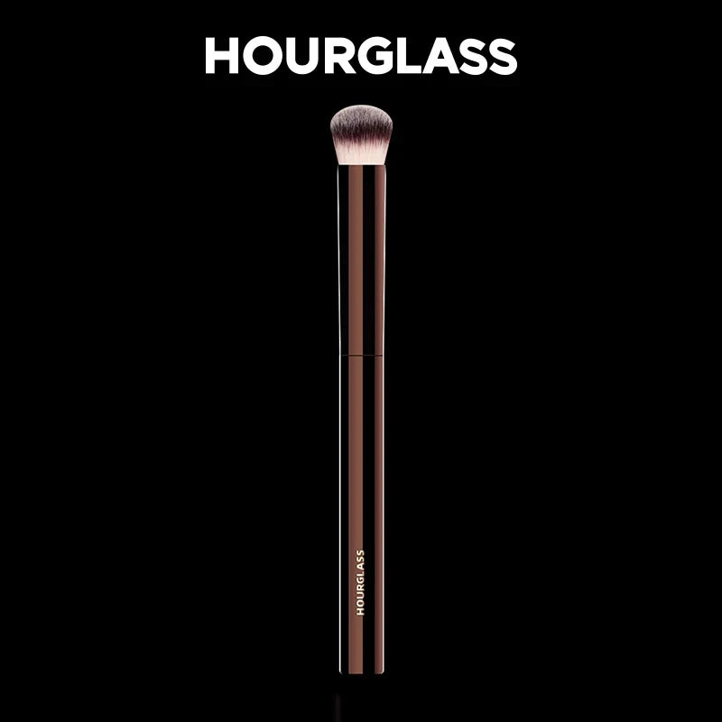 Hourglass Makeup Brush- No.19 Vanish Seamless Finish Concealer Brush Soft Fiber Hair Fashion Design Single Face Brush
