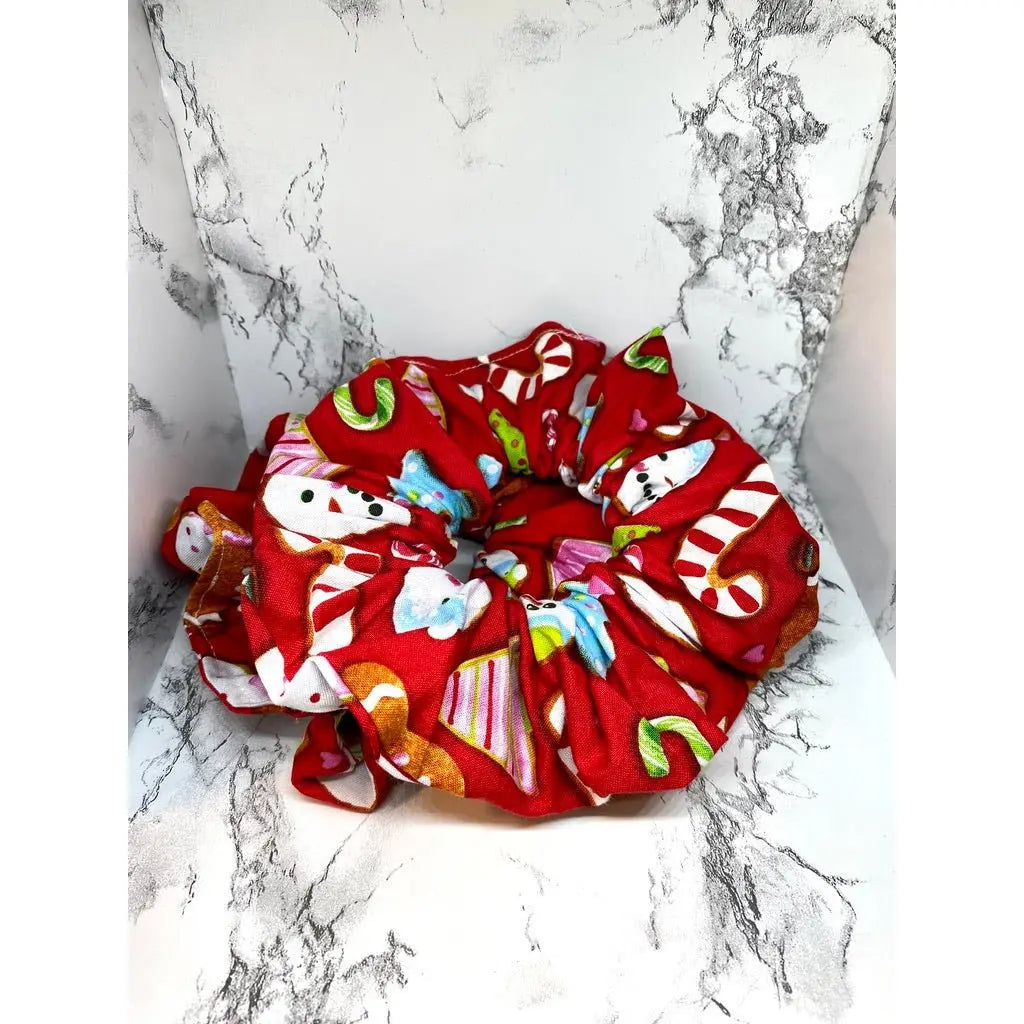 Red Christmas Cookies Scrunch