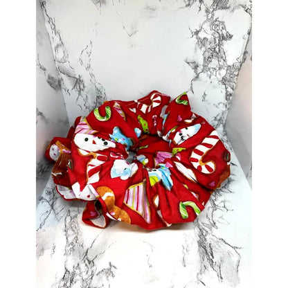 Red Christmas Cookies Scrunch