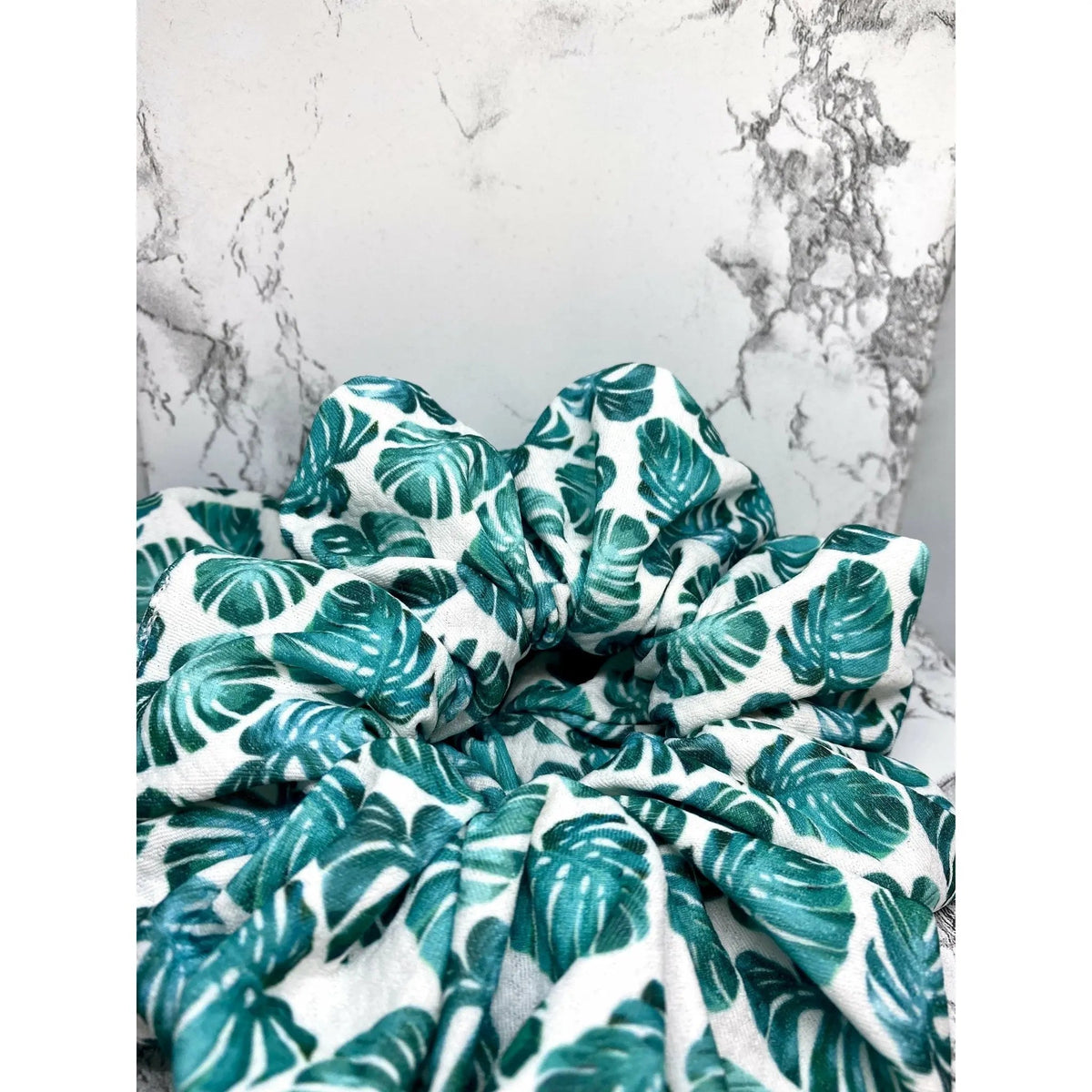 Monstera Leaf Bullet Scrunchie