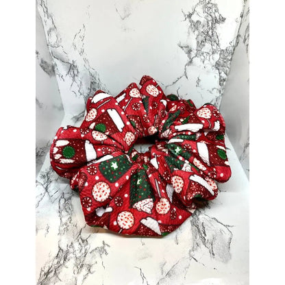 Red Coffee Cup Christmas Bullet Scrunchie