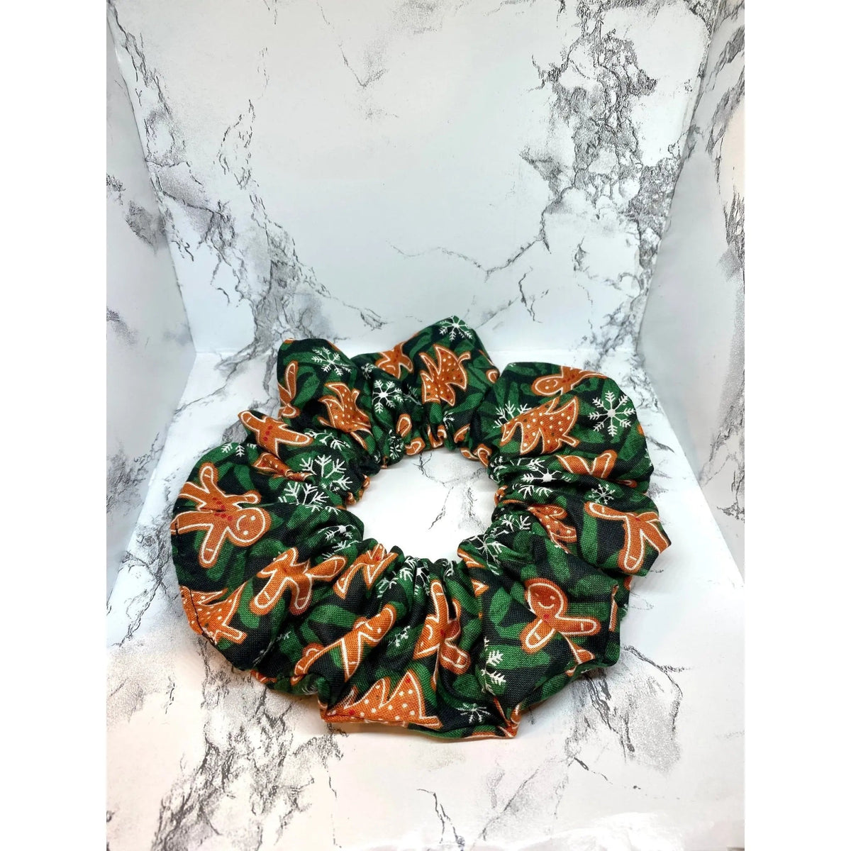 Dark Green Gingerbread Cookies Christmas Scrunch