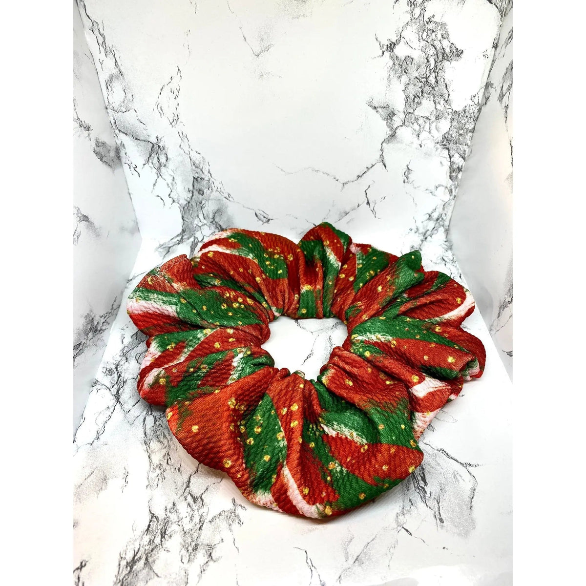 Red and Green Painted Christmas Bullet Scrunch
